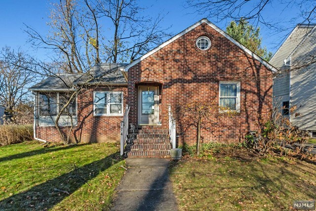 Property Photo: 174 Glen Avenue NJ 07432