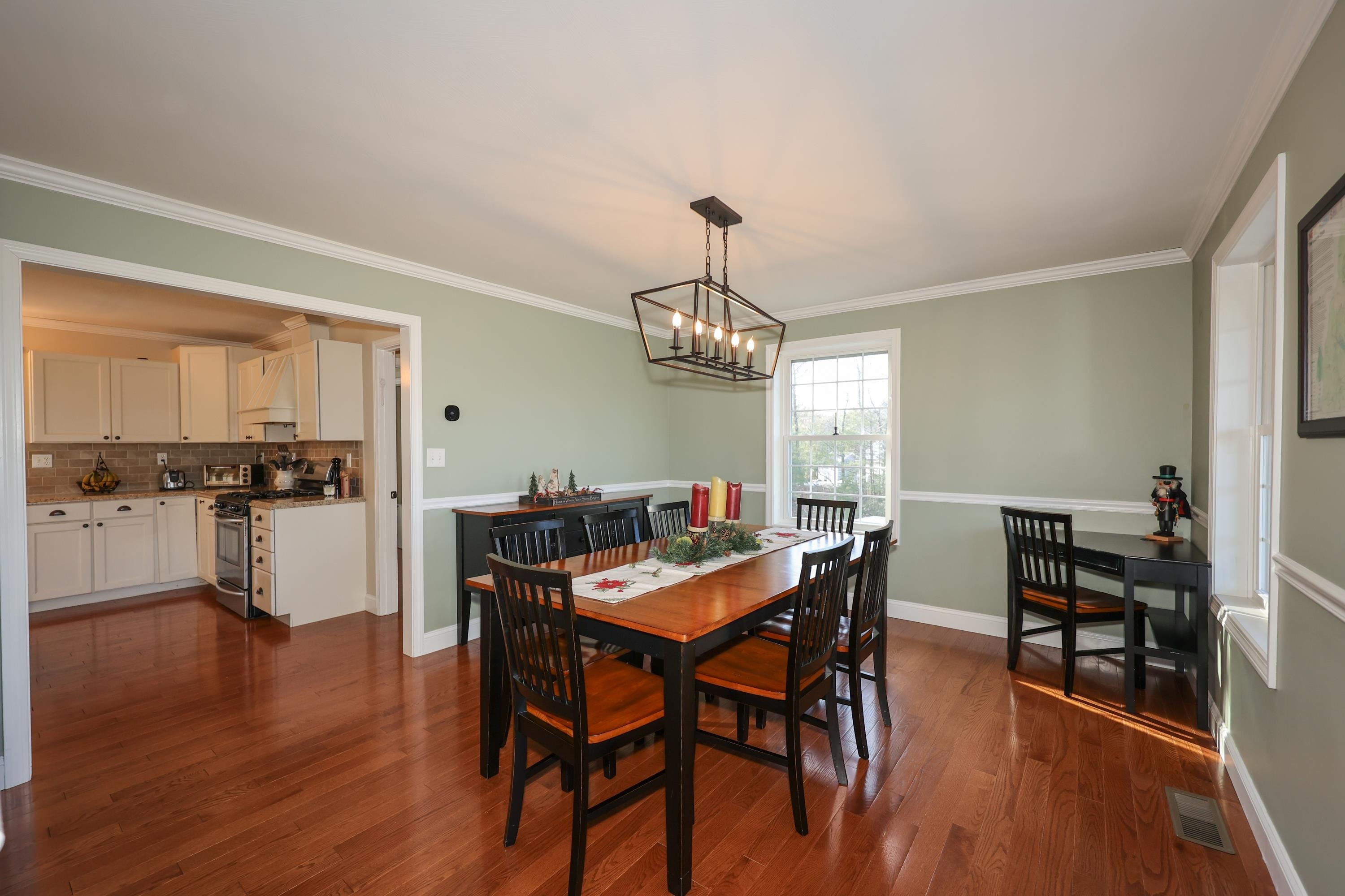 Property Photo: 102 Badger Hill Drive NH 03055