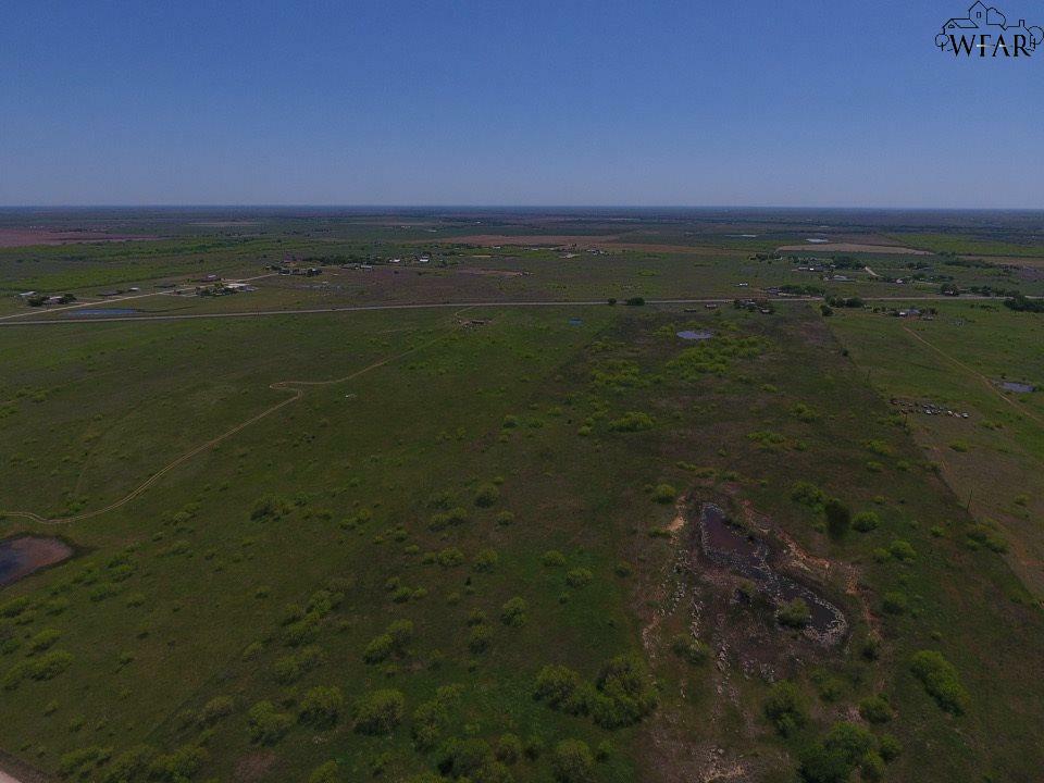 Property Photo: 9607 State Highway 79 North TX 76305