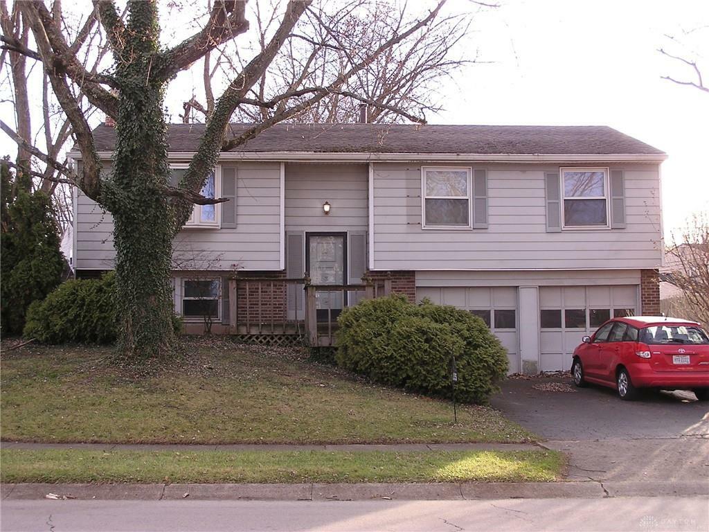 255 Porter Drive  Englewood OH 45322 photo