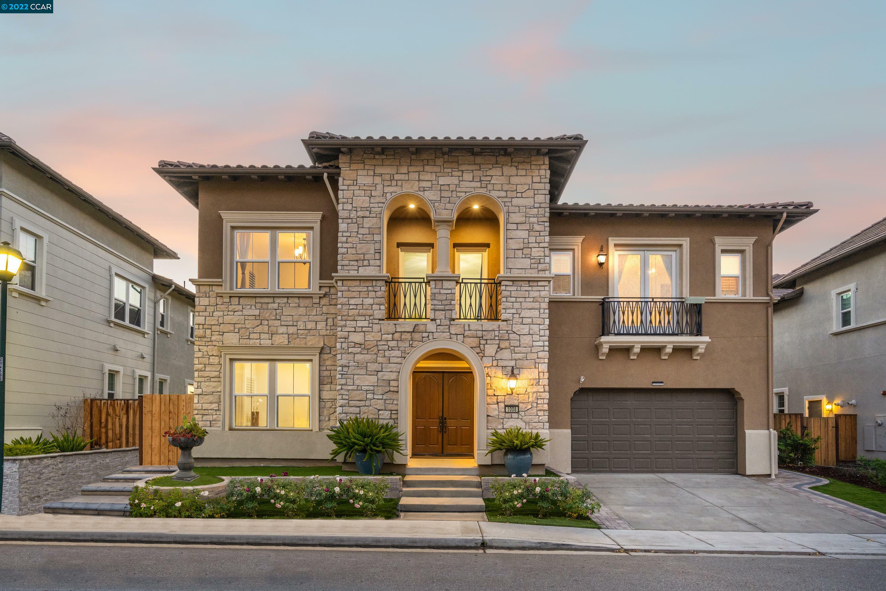Property Photo: 1008 Rosamund Dr CA 94582