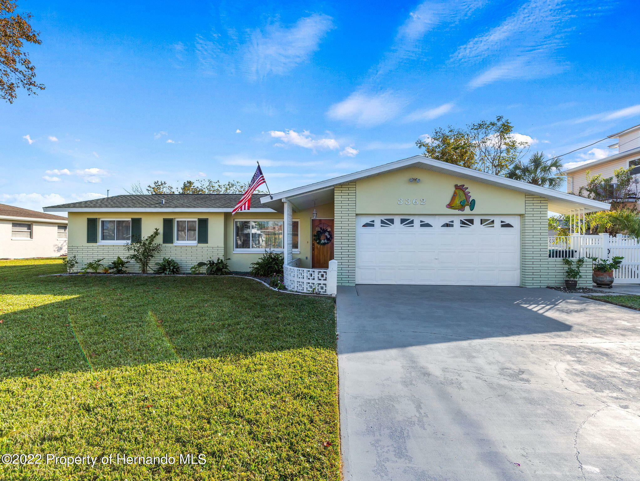 Property Photo: 3362 Gulfview Drive FL 34607