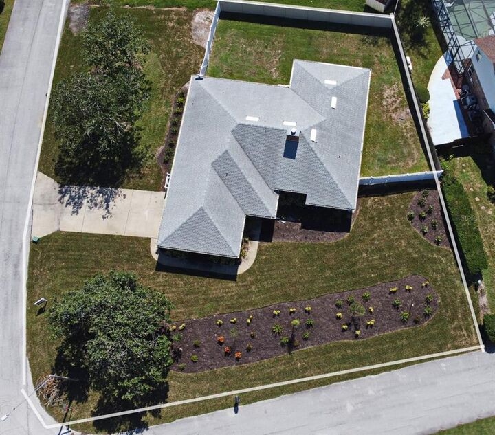 Property Photo:  321 Song Bird Road  FL 32713 