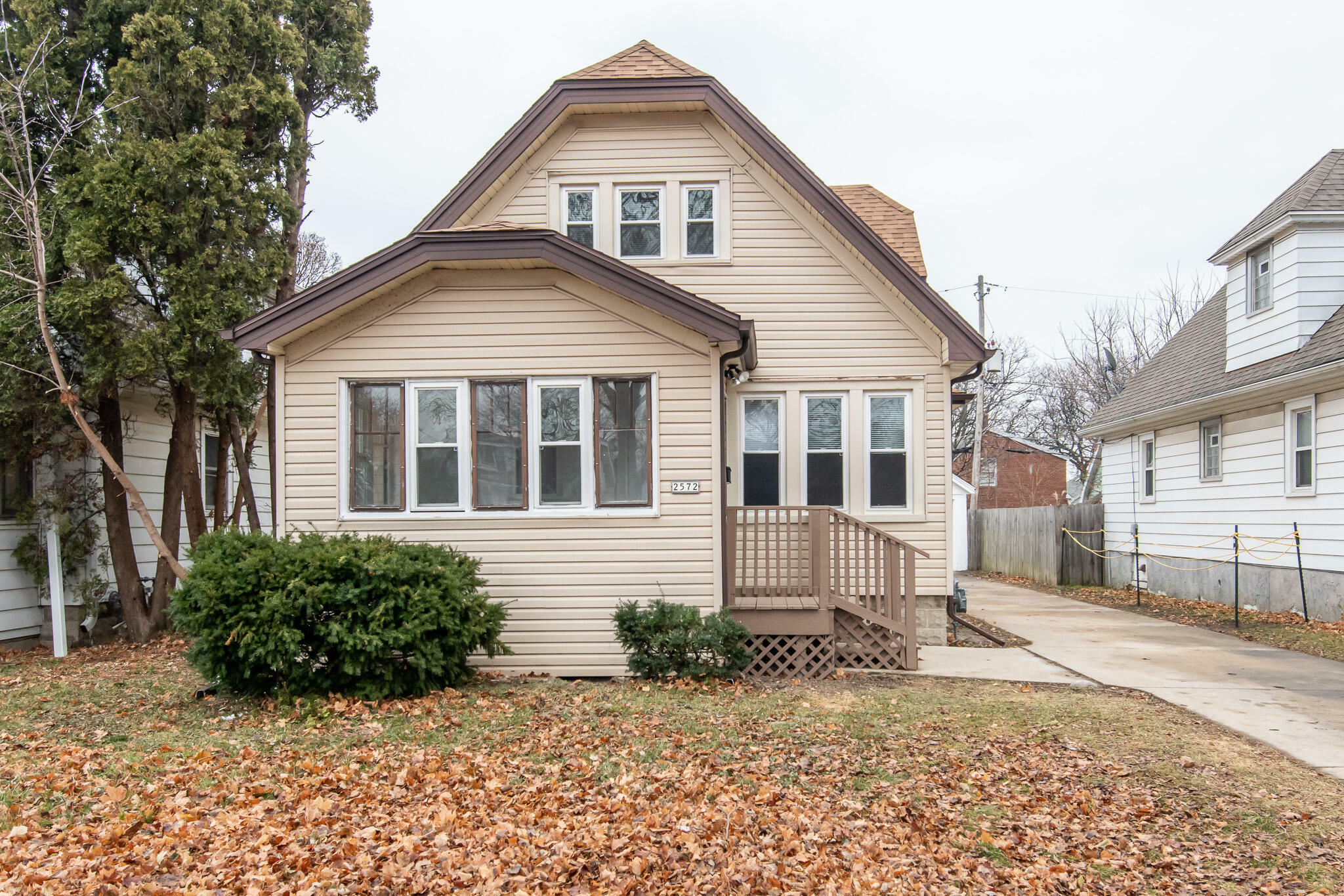 Property Photo: 2572 N 58th St WI 53210