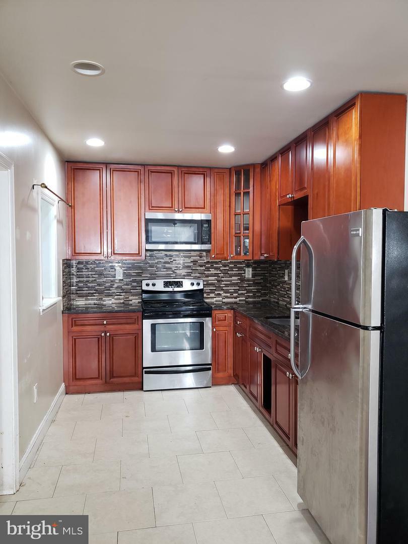 Property Photo:  2811 Cantrell Street  PA 19145 