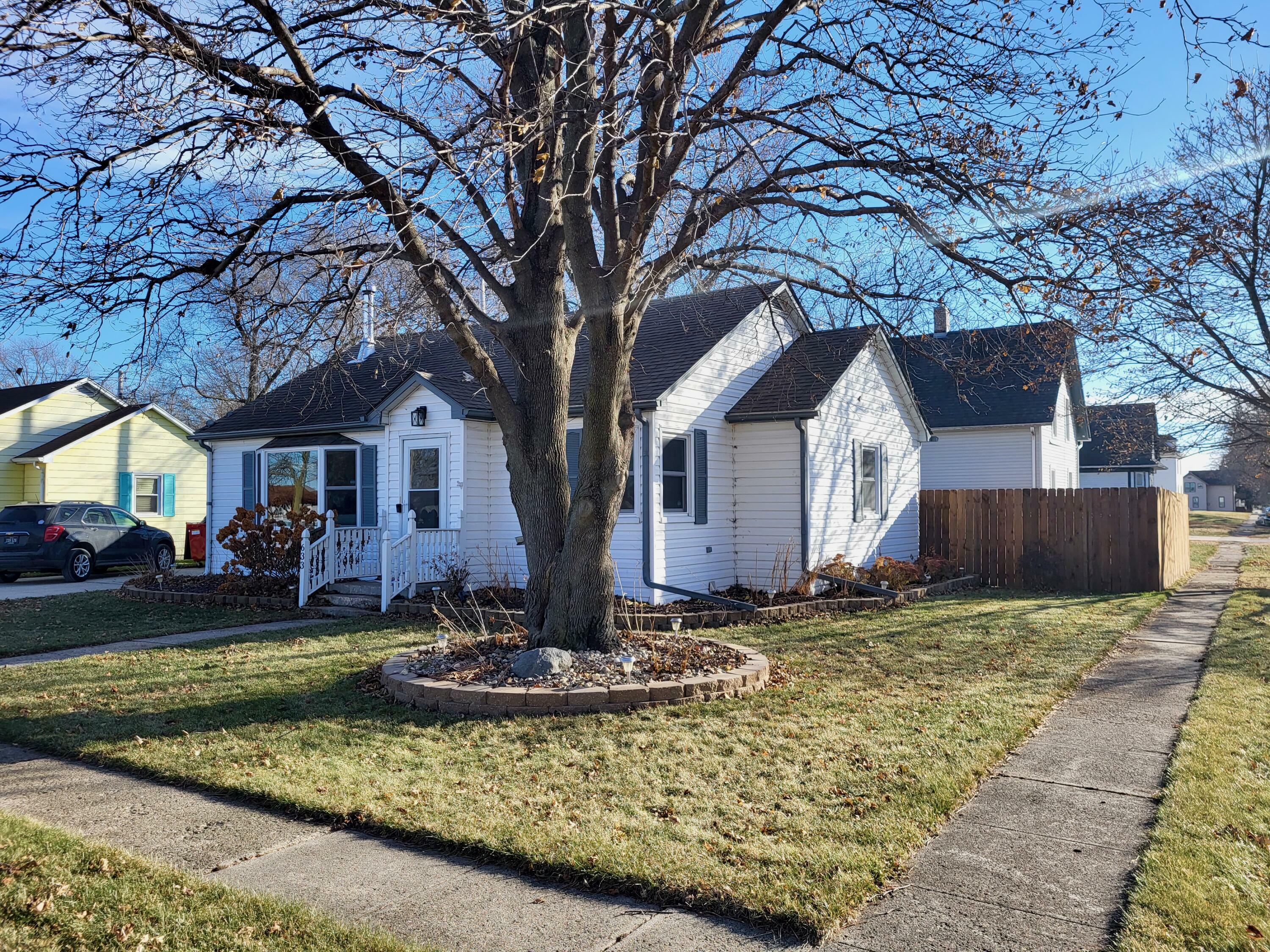 633 Brinton Avenue  Ellsworth IA 50075 photo