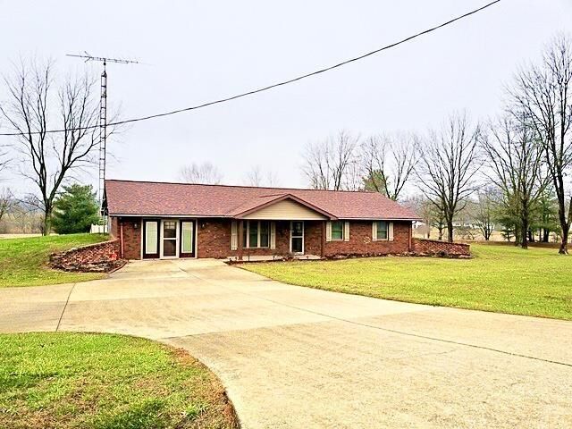 Property Photo: 209 N 600 E IN 47558