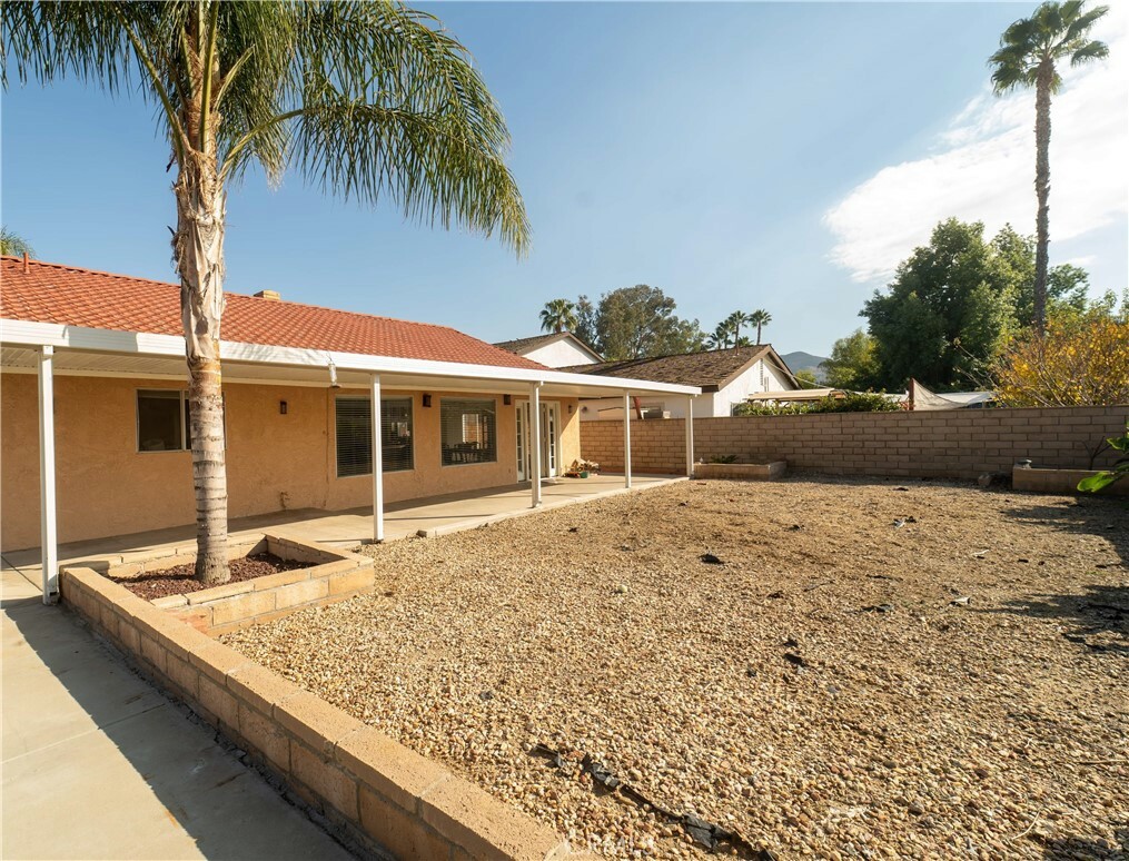 Property Photo:  30163 Yellow Feather Drive  CA 92587 