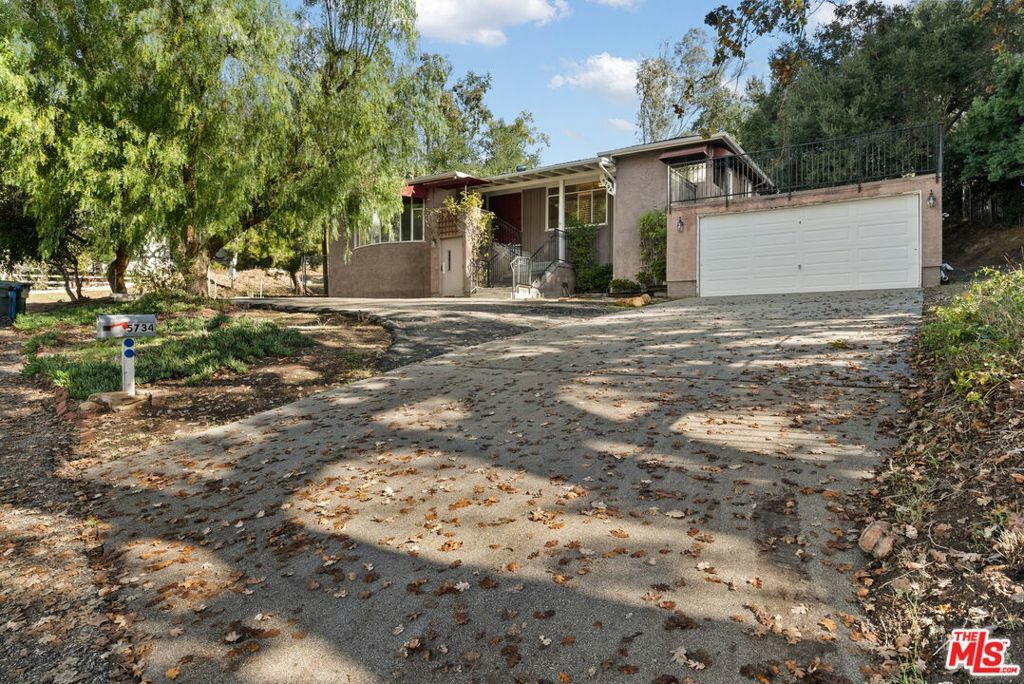 Property Photo:  5734 Colodny Drive  CA 91301 