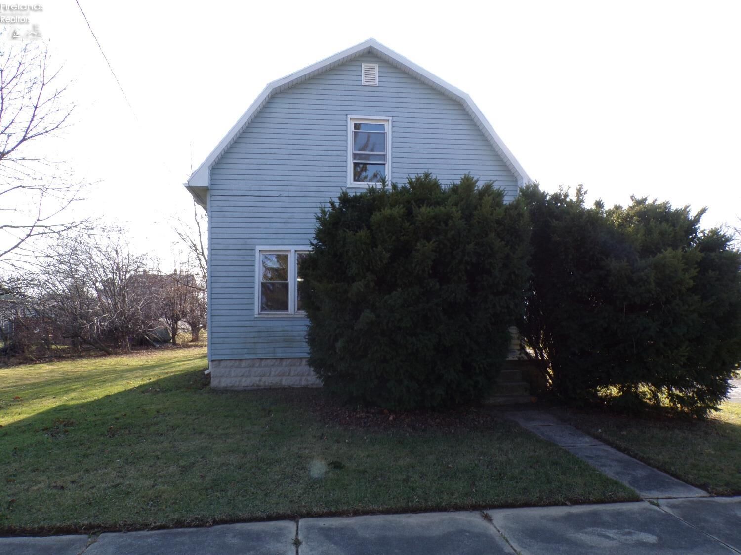 Property Photo:  191 Eighth Avenue  OH 44883 