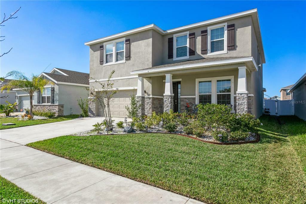 Property Photo: 596 8th Street NW FL 33570
