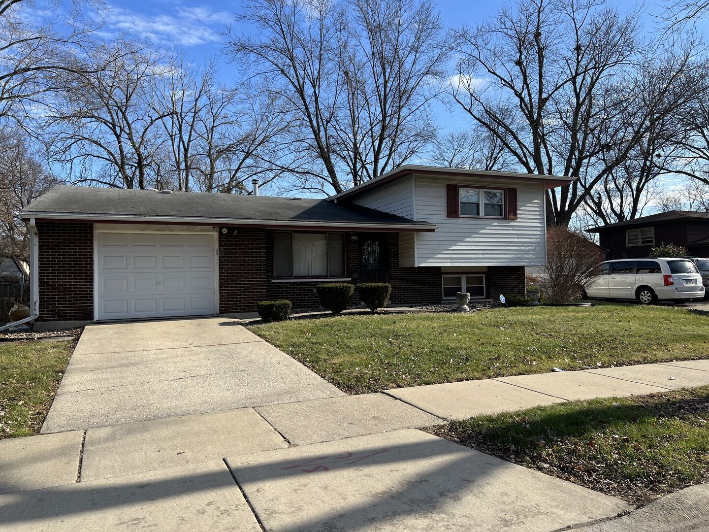 Property Photo:  567 Homan Avenue  IL 60466 