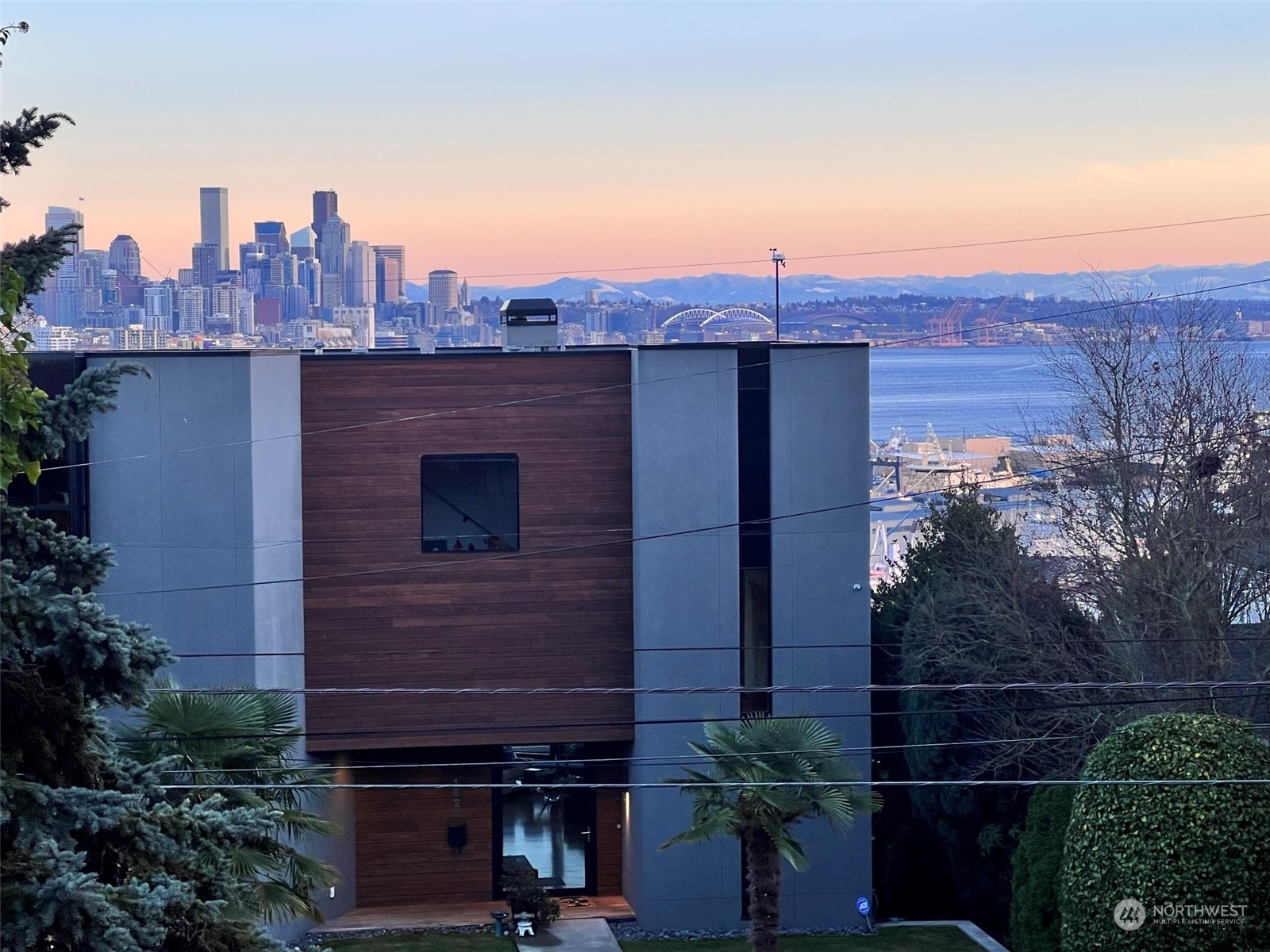 Property Photo: 2376 W Howe Street WA 98199