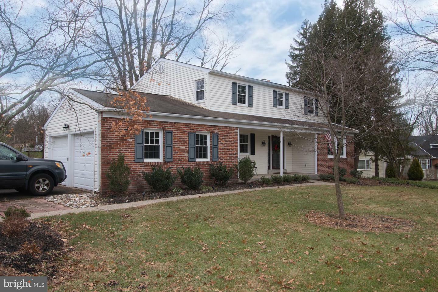 Property Photo:  535 Norris Drive  PA 18925 