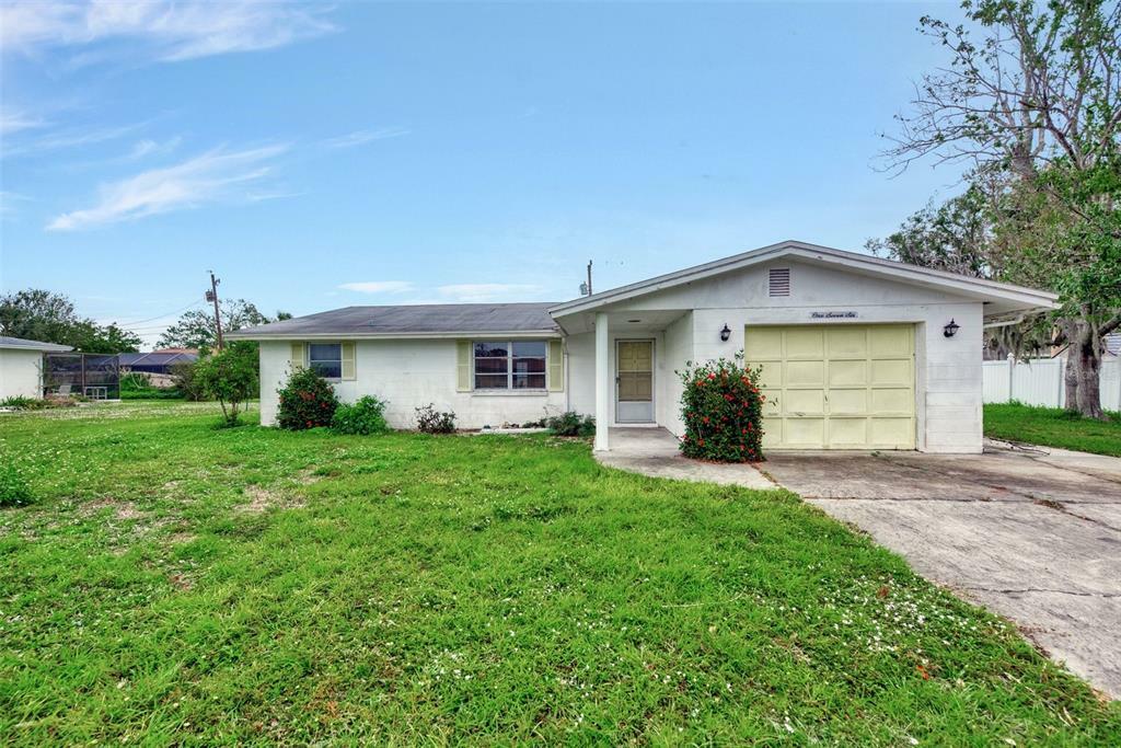 Property Photo:  176 Morningside Road  FL 34293 