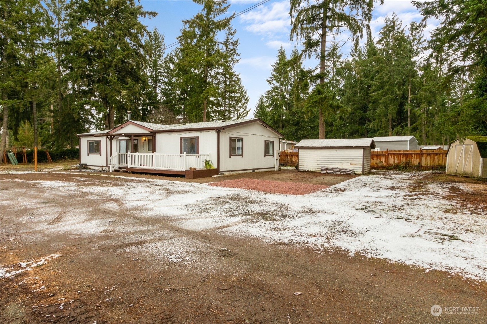 Property Photo:  22715 53rd Avenue E  WA 98387 