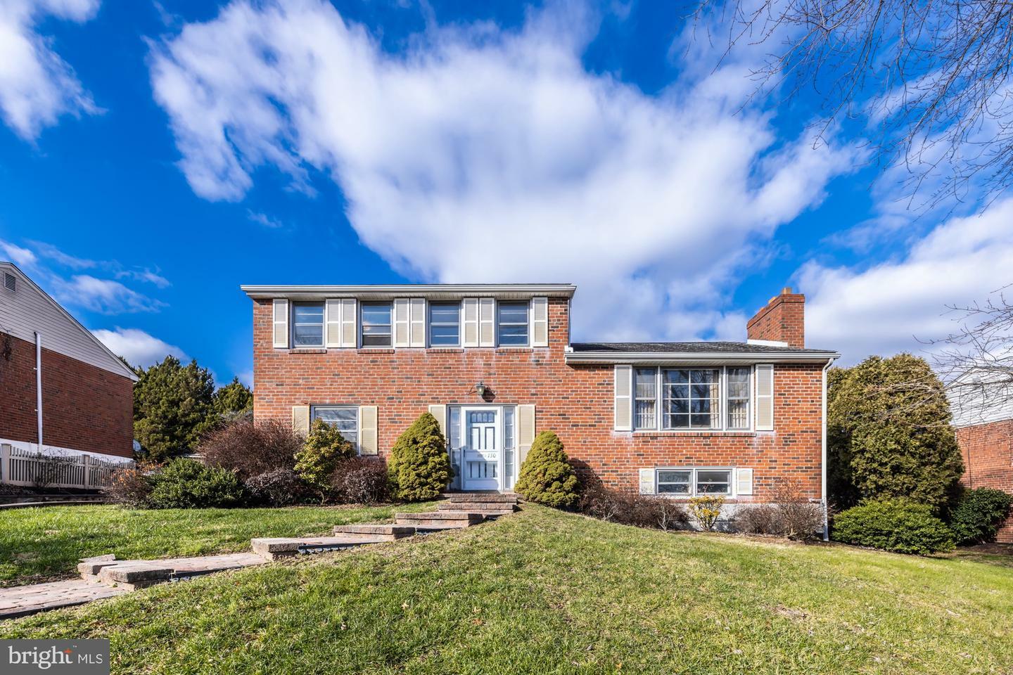 Property Photo: 130 Harned Drive PA 19064