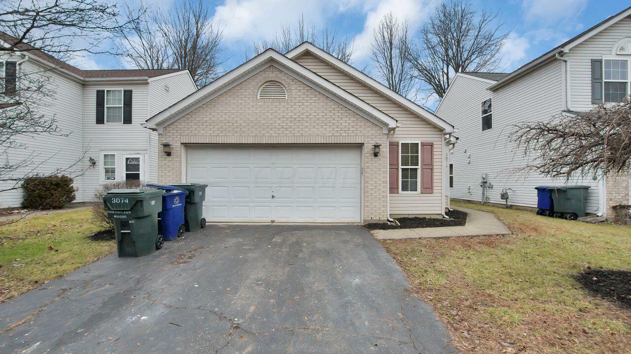 Property Photo: 3074 Cumberland Woods Drive OH 43219