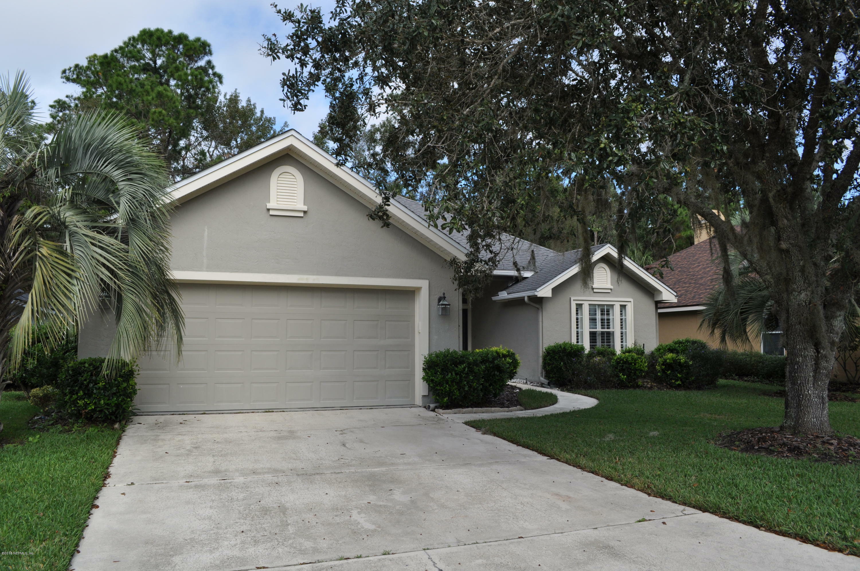 Property Photo: 500 Moss Wood Trace E FL 32082