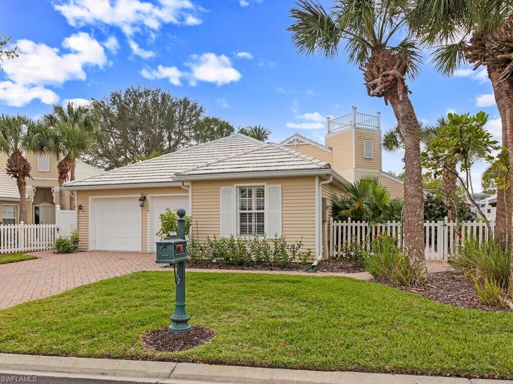 Property Photo:  1274 Silverstrand Dr  FL 34110 