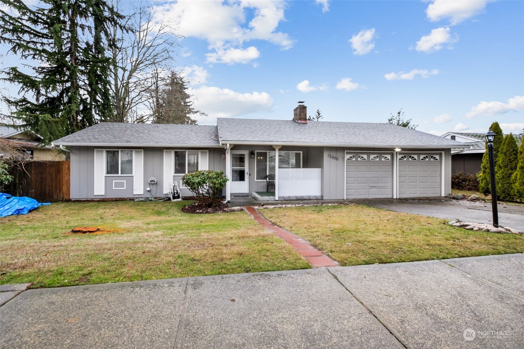 Property Photo:  30211 10th Avenue S  WA 98003 