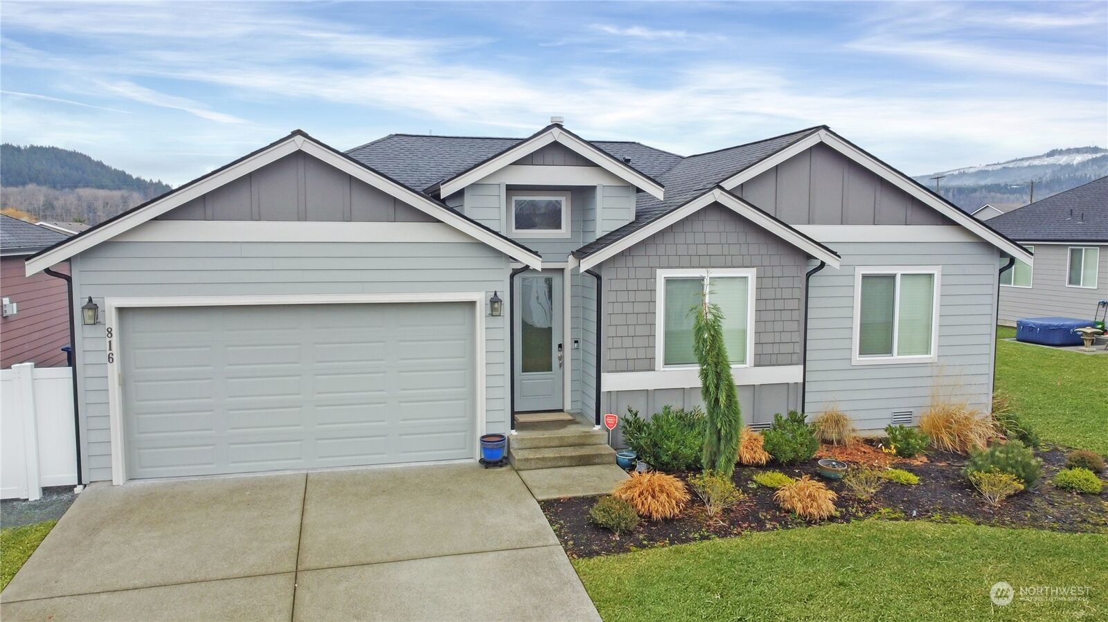 Property Photo:  816 Cedar Lane SW  WA 98360 