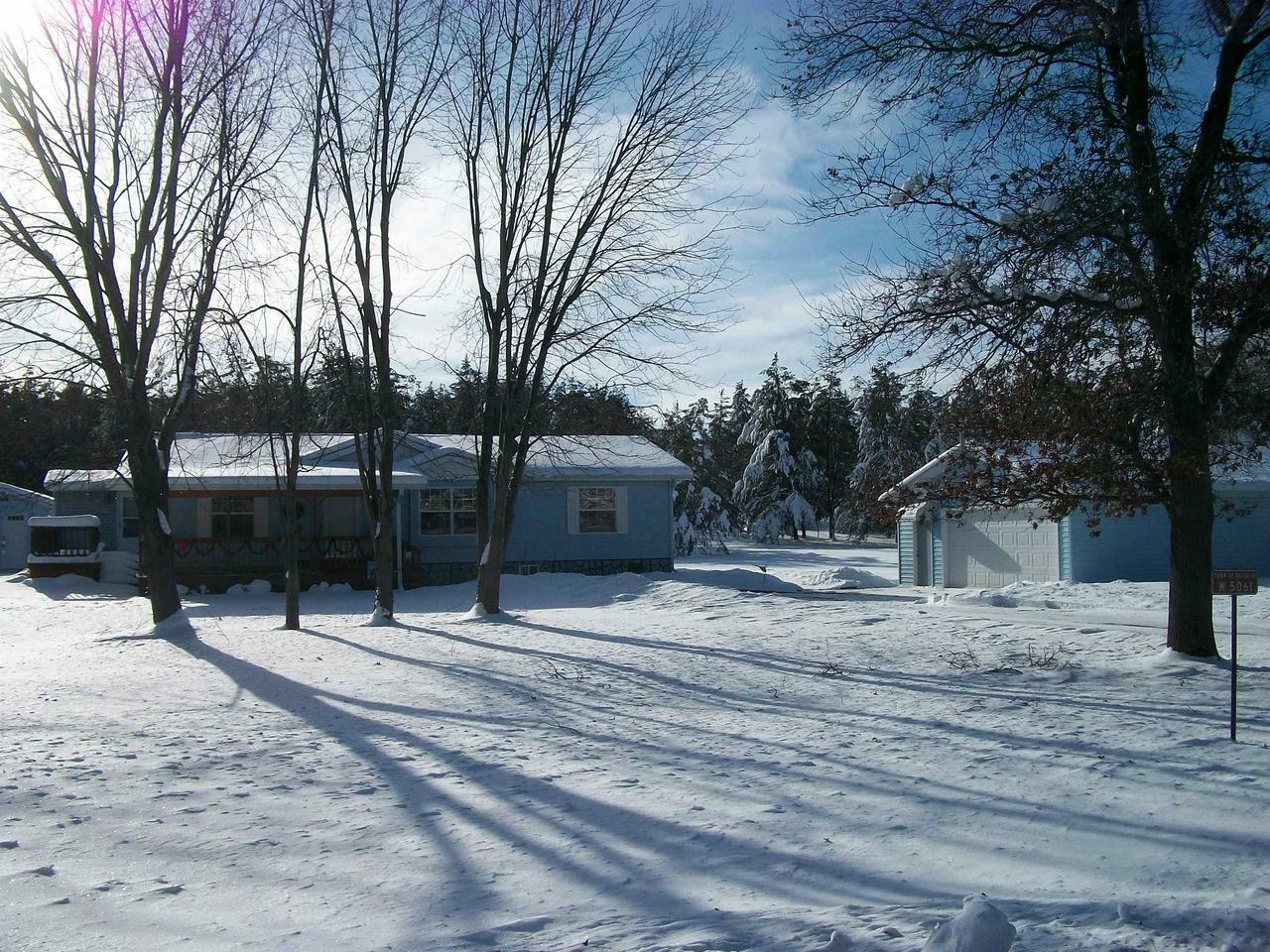 Property Photo:  W5061 Robin Ct  WI 54646 