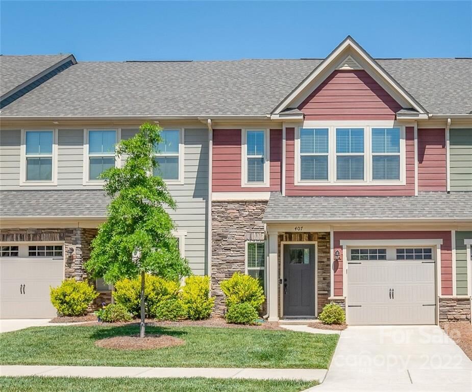 Property Photo:  407 Park Meadows Drive  NC 28104 