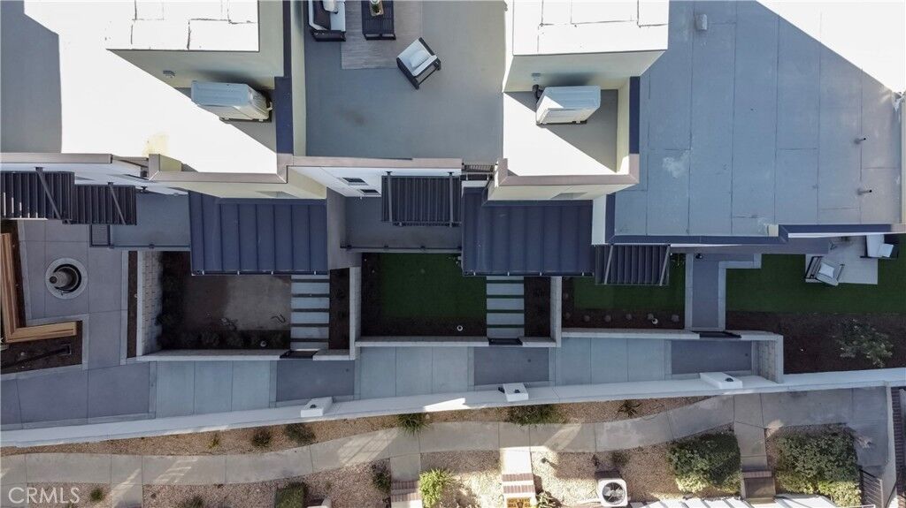 Property Photo:  721 W Duarte Road B  CA 91016 