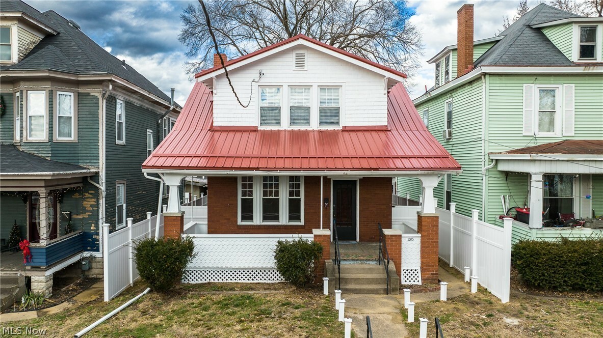 1805 Avery Street  Parkersburg WV 26101 photo