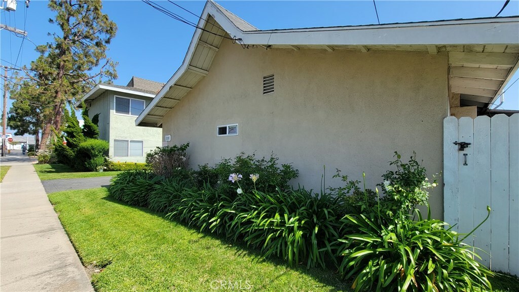 Property Photo: 728 Clay Avenue CA 92648