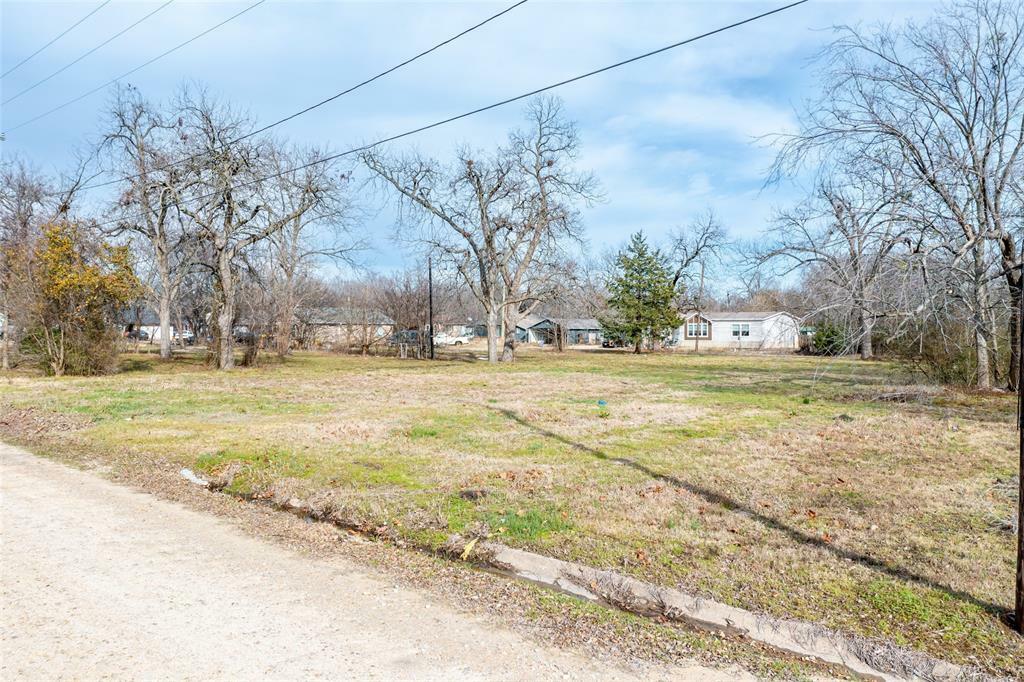 Property Photo:  Tbd SE 1st Es  TX 75432 