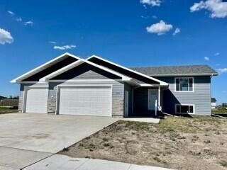 Property Photo: 1209 NE 32nd Ave SD 57401