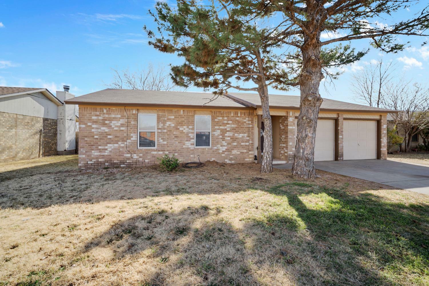 Property Photo: 5925 16th Street TX 79416