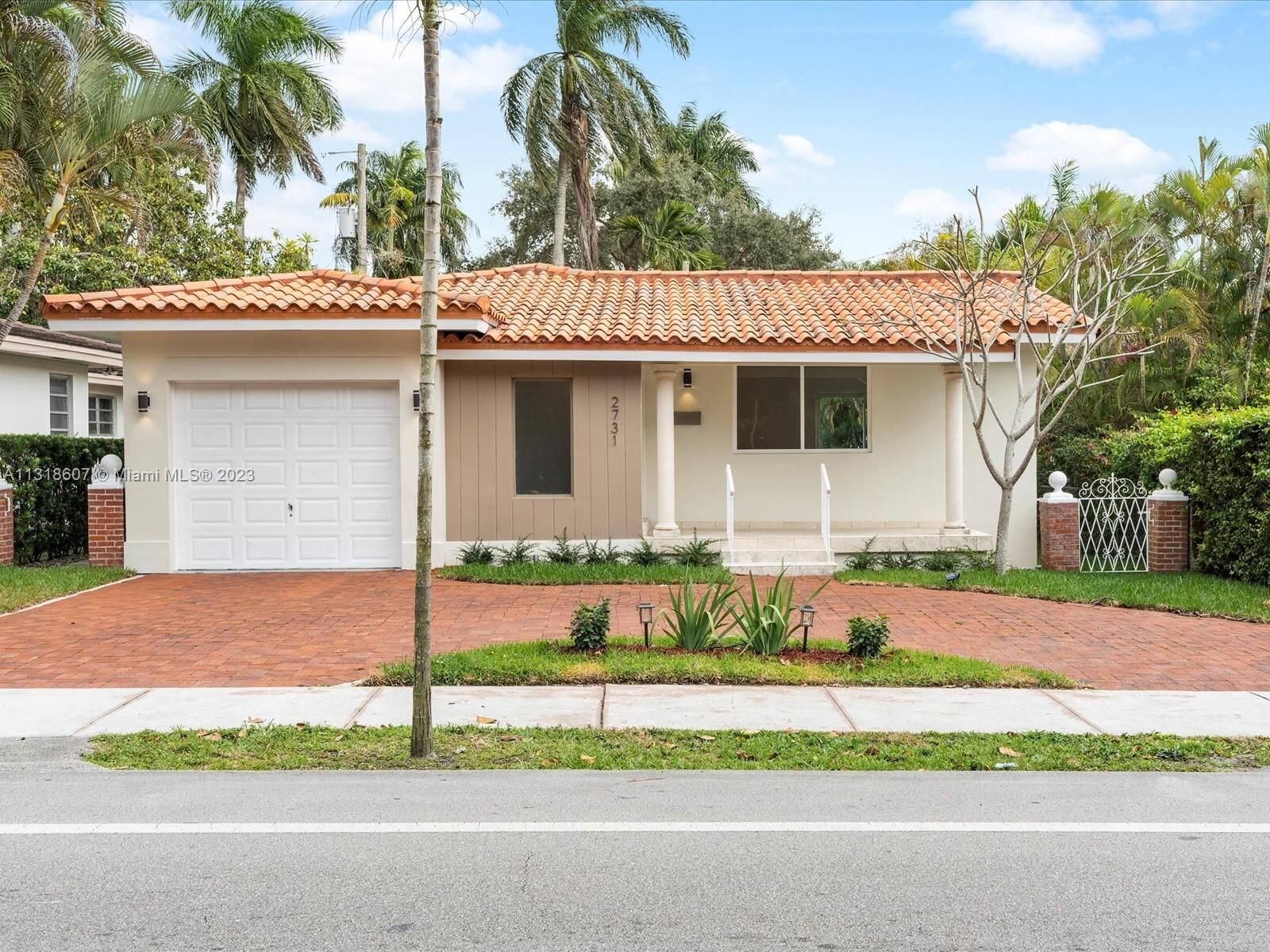 Property Photo: 2731 Red Rd FL 33155