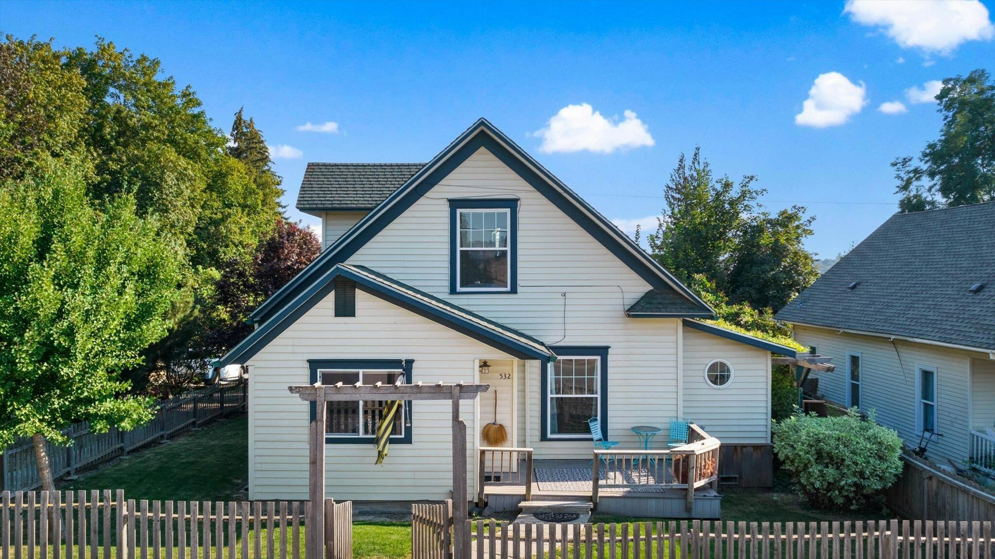 Property Photo: