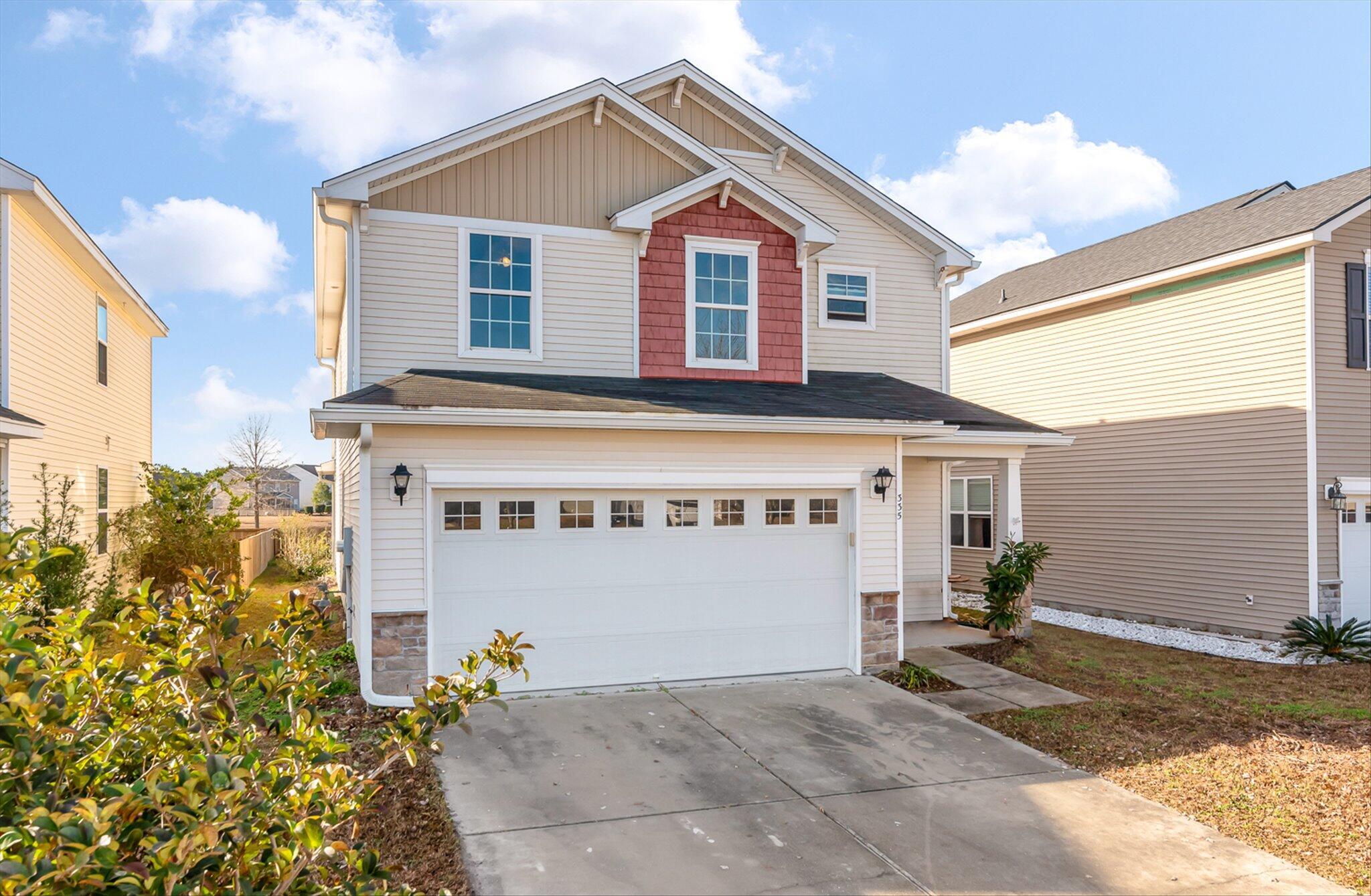 Property Photo: 335 Peters Creek Drive SC 29486
