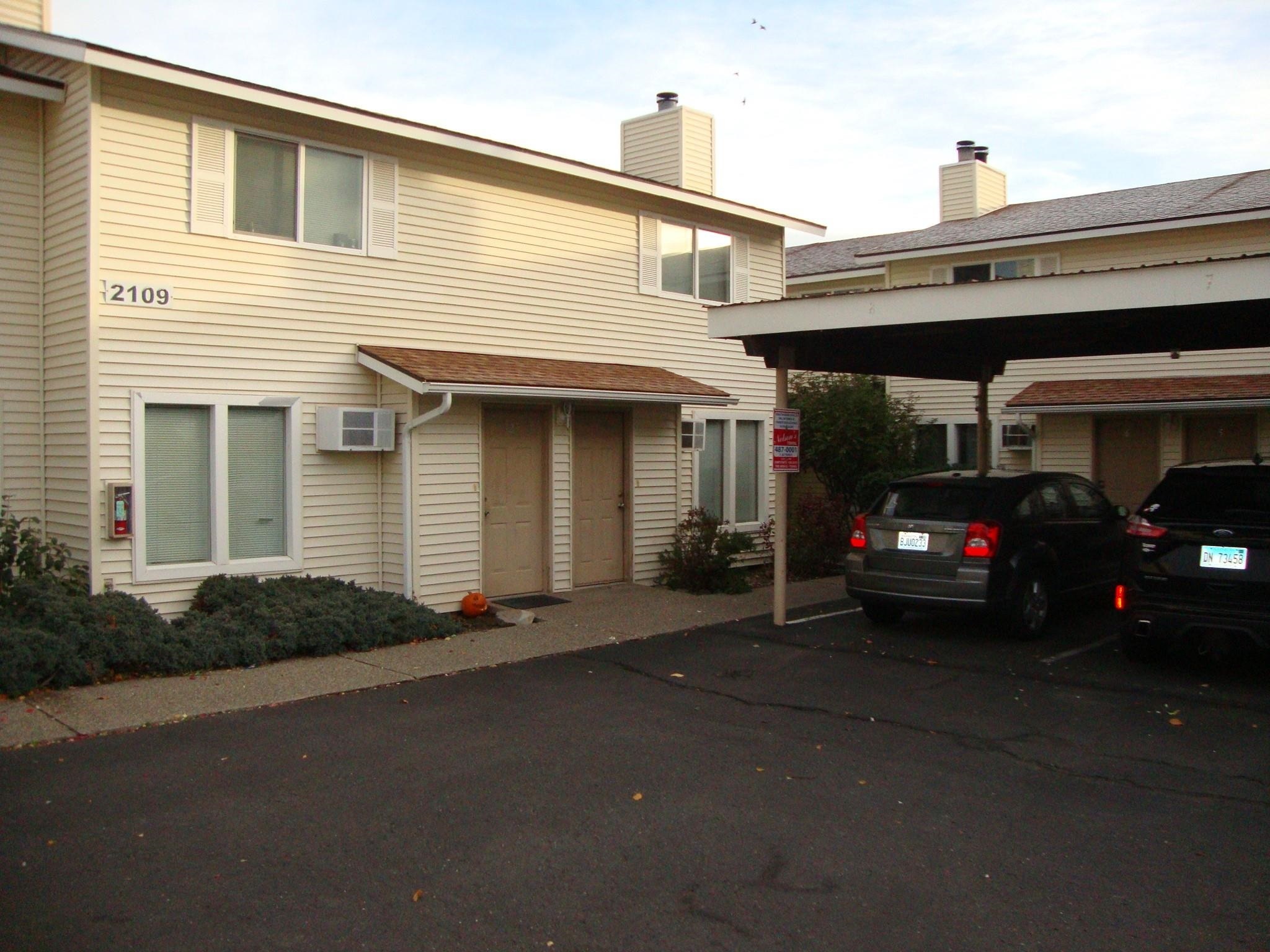 Property Photo: 2109 N Houk Rd 1 WA 99216