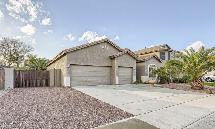 Property Photo:  26132 N 67th Drive  AZ 85383 