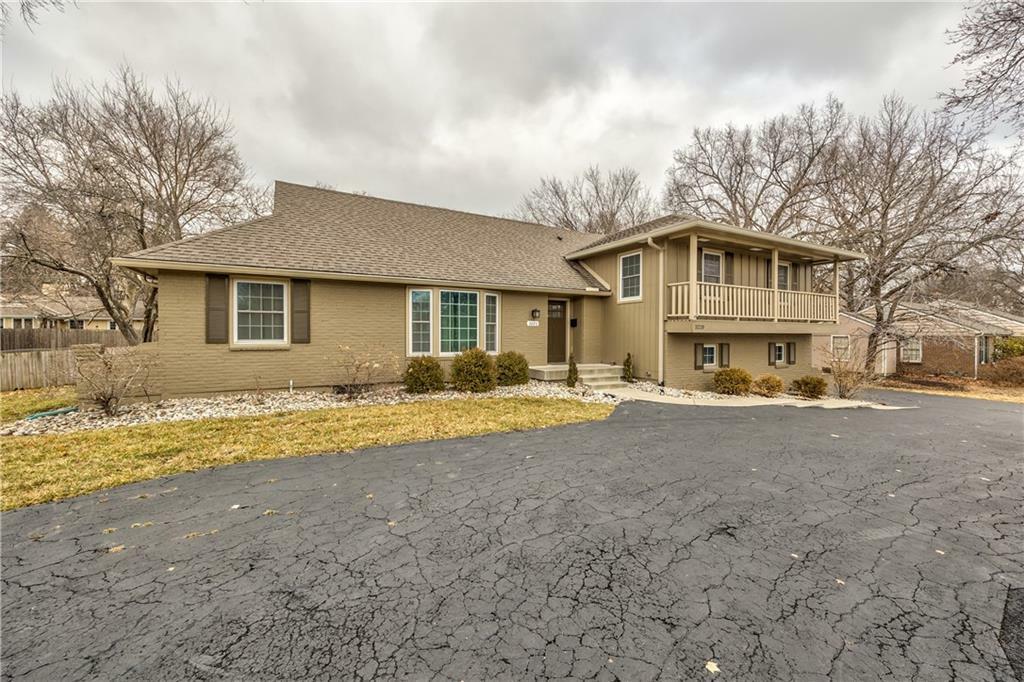 3220 W 95 Street  Leawood KS 66206 photo