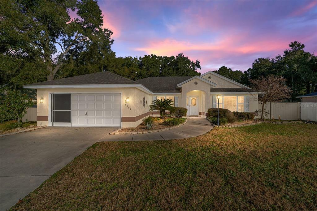 Property Photo:  6007 SW 107th Street  FL 34476 