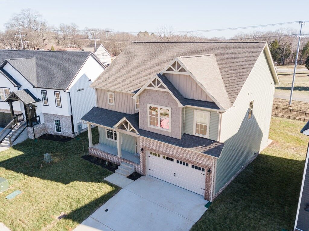 Property Photo: 63 The Quarry TN 37043