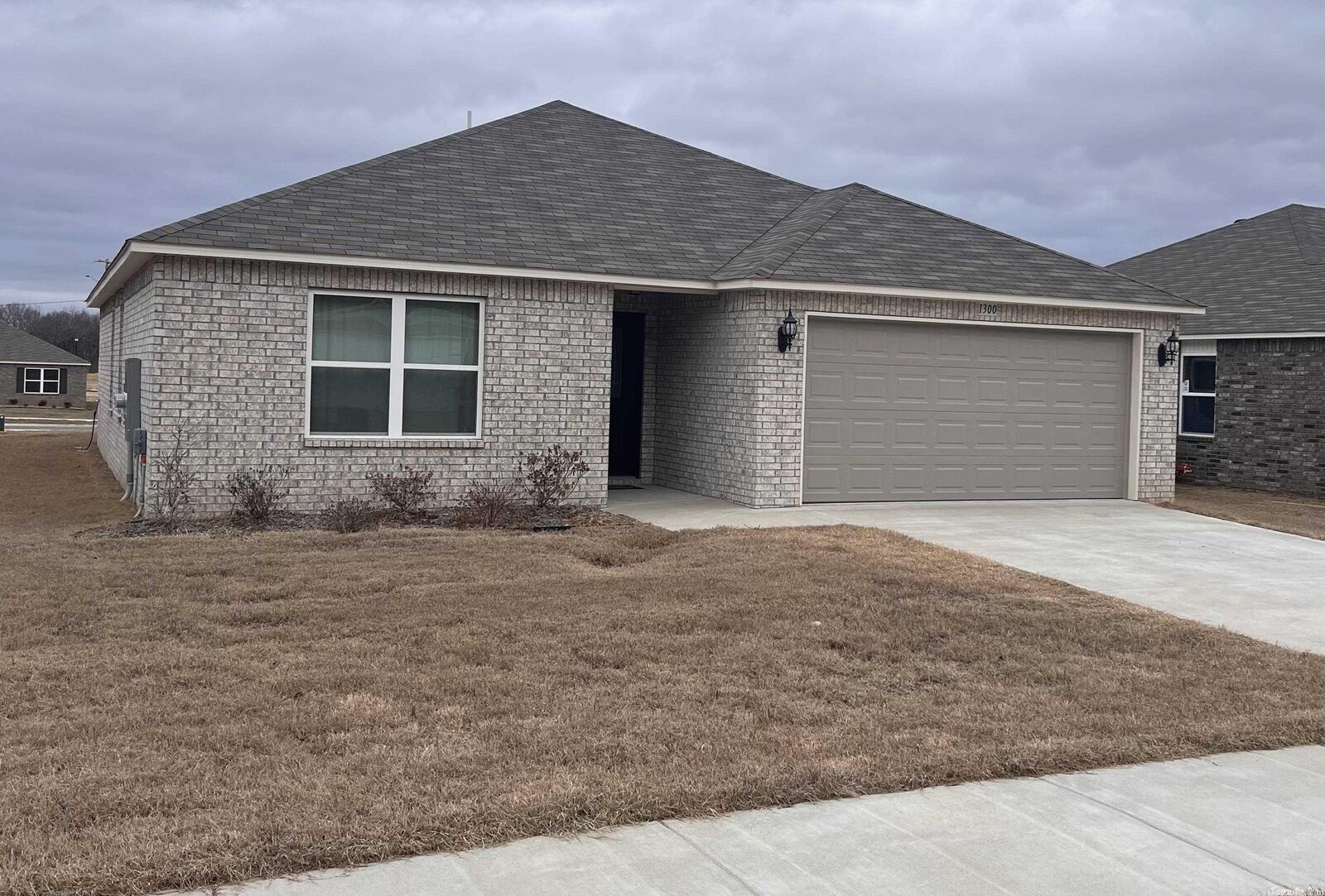 Property Photo: 1300 Acuff Lane AR 72034-8900