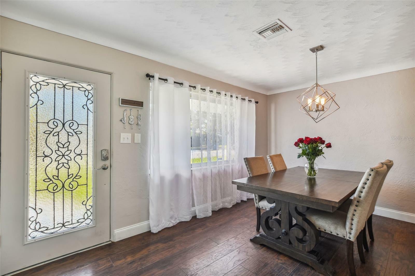 Property Photo: 3628 Iris Street N FL 33704