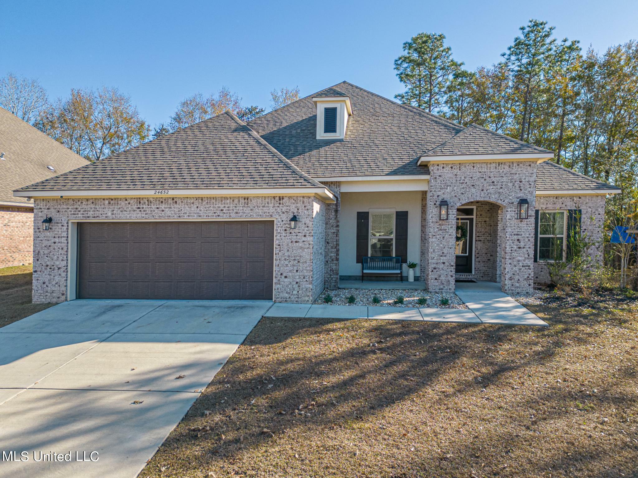 Property Photo:  24652 Knollwood Drive  MS 39571 