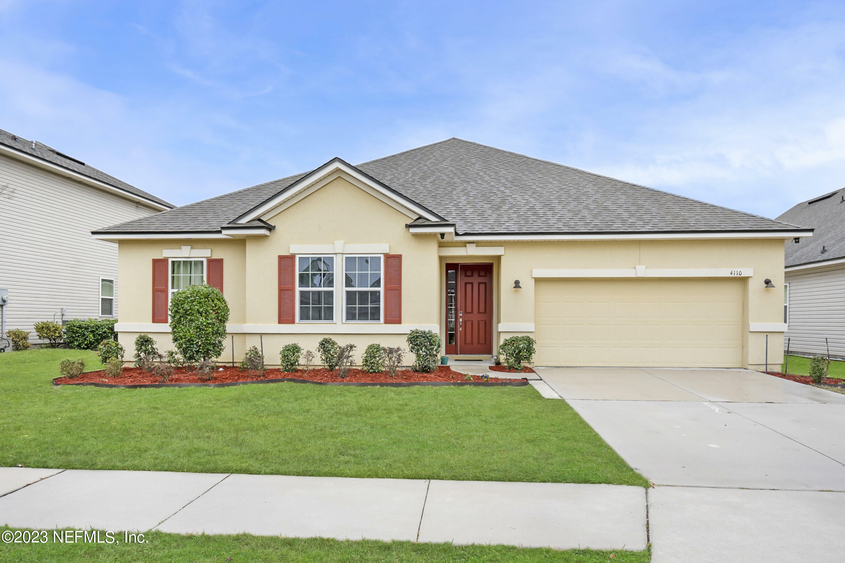 Property Photo:  4110 Halifax Lane  FL 32065 