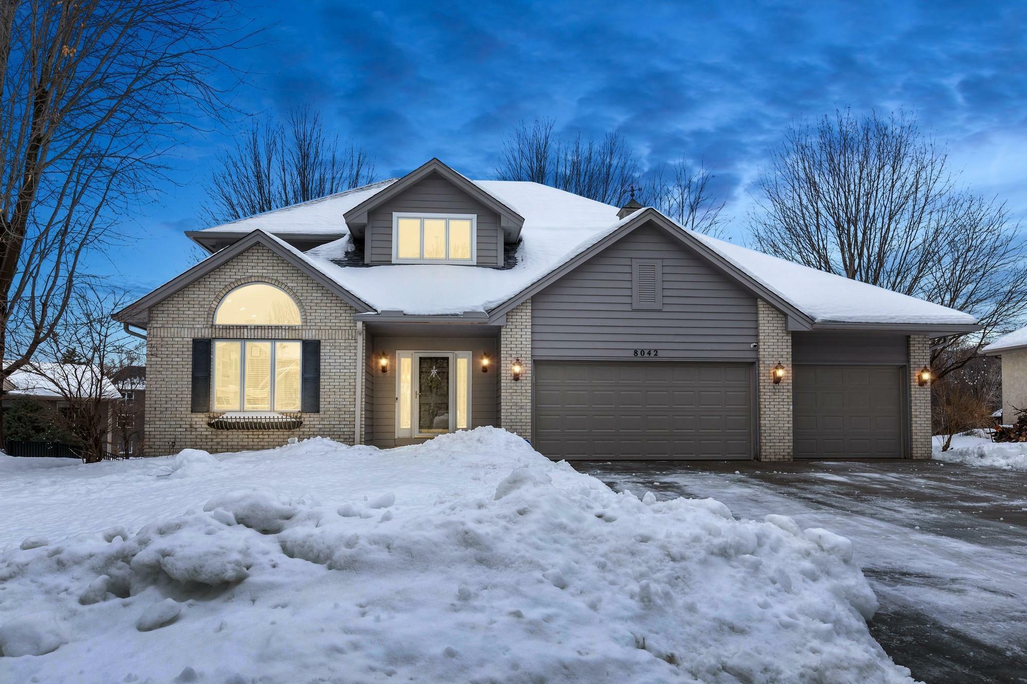 8042 Cimarron Lane  Eden Prairie MN 55347 photo