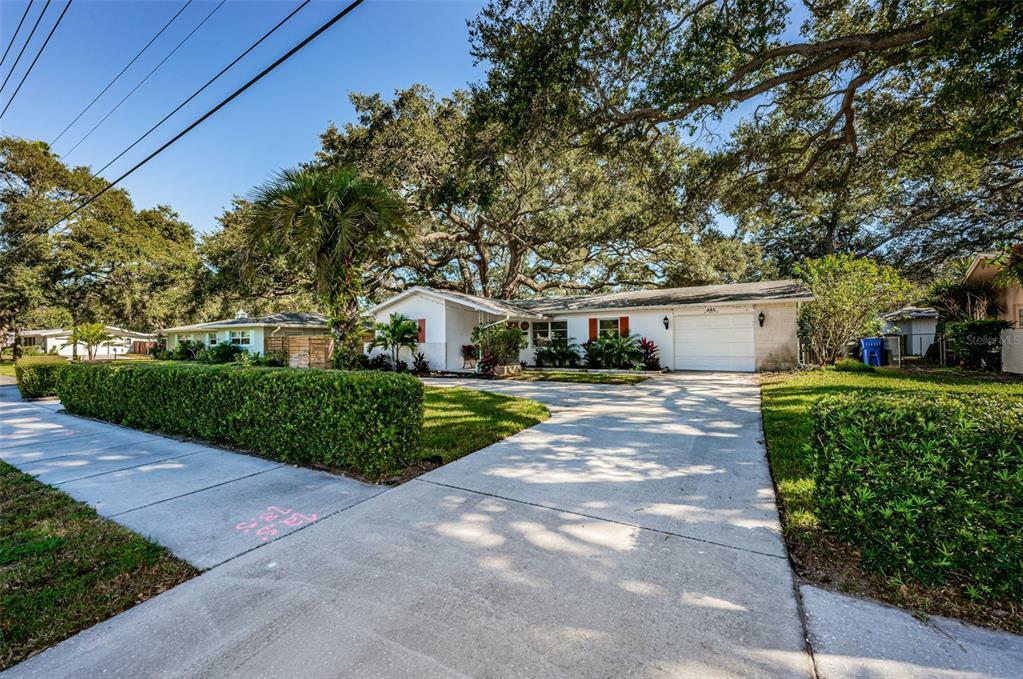 Property Photo:  657 Patricia Avenue  FL 34698 