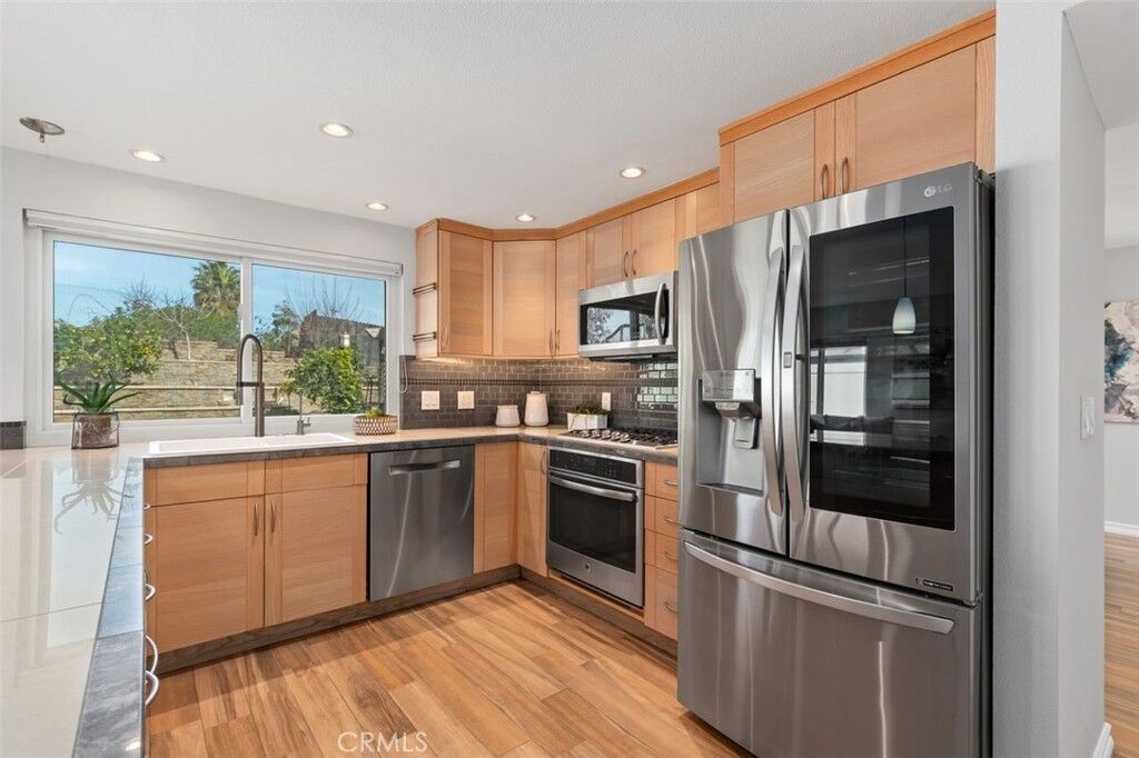 Property Photo:  1504 Valleda Lane  CA 92024 