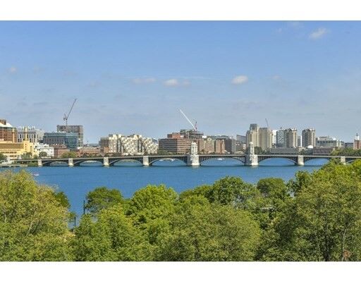 Property Photo: 164 Beacon St 9/10 MA 02116